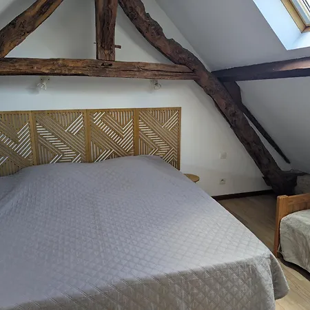 펜션 Le L'heureux-gites De Charme Avec Piscine En Dordogne